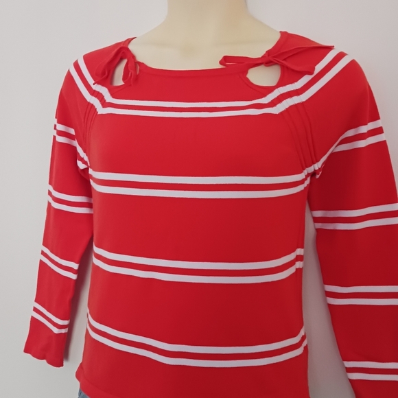 Quarter sleeve knit top - Picture 1 of 7